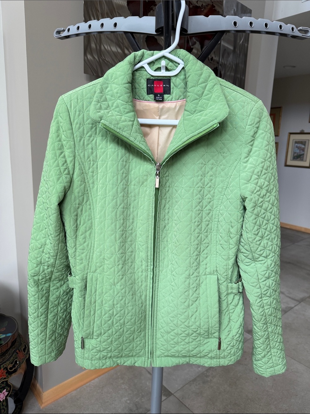 Gallery Light Green Quilted Zip-Front Women's Jacket - size S